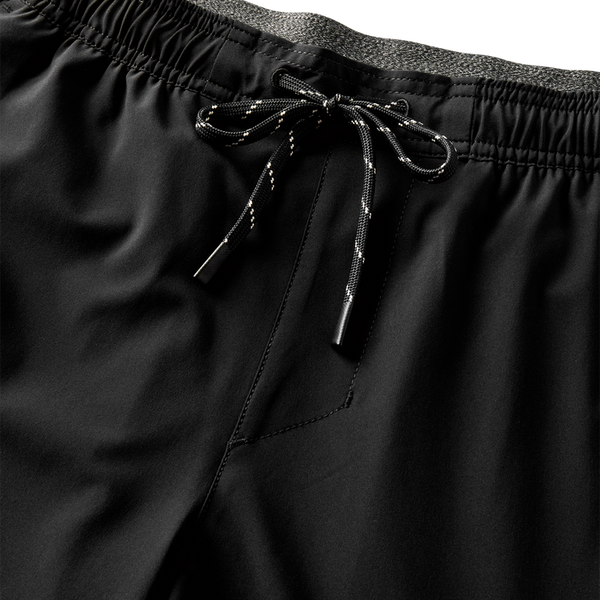 Serrano 7" Short - Black