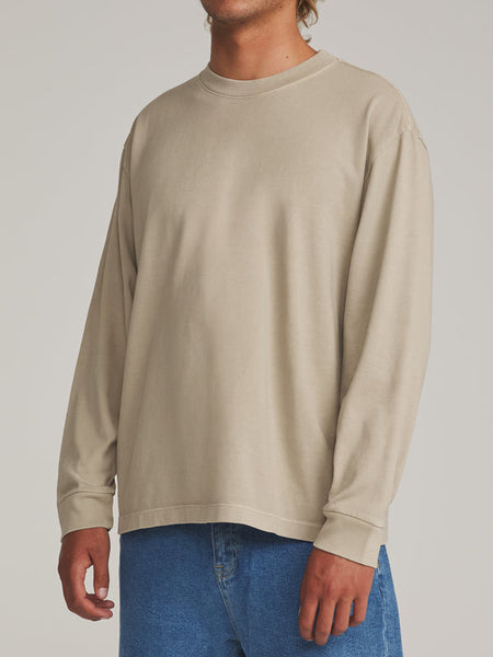Box Fit Long Sleeve Tee