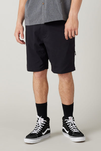 Everywhere Relaxed Hybrid Shorts