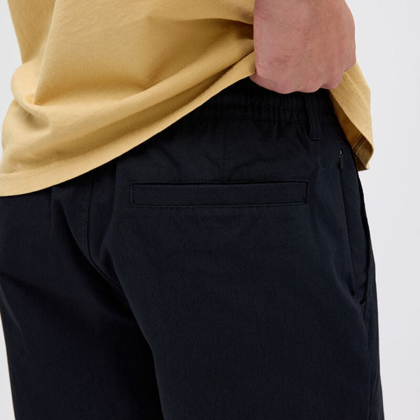Compound Chino Short - True Black