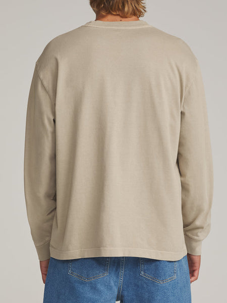 Box Fit Long Sleeve Tee