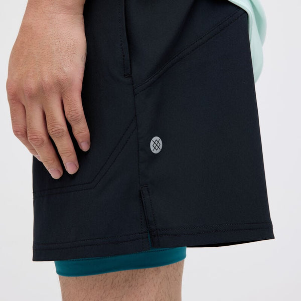 Strike Short - Black