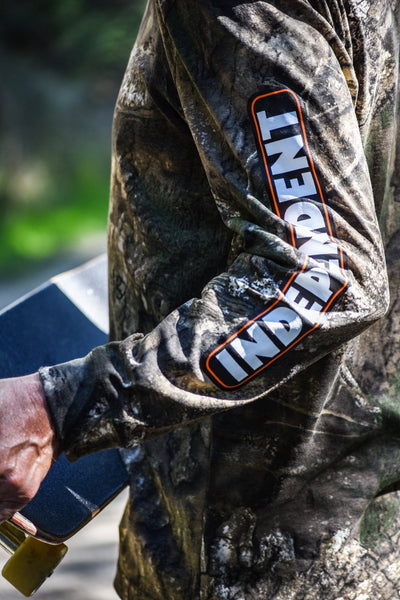 Bar Logo x Realtree Long Sleeve T-Shirt