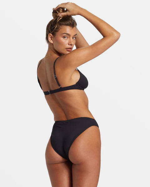 Sol Searcher Nikki Halter Bikini Top