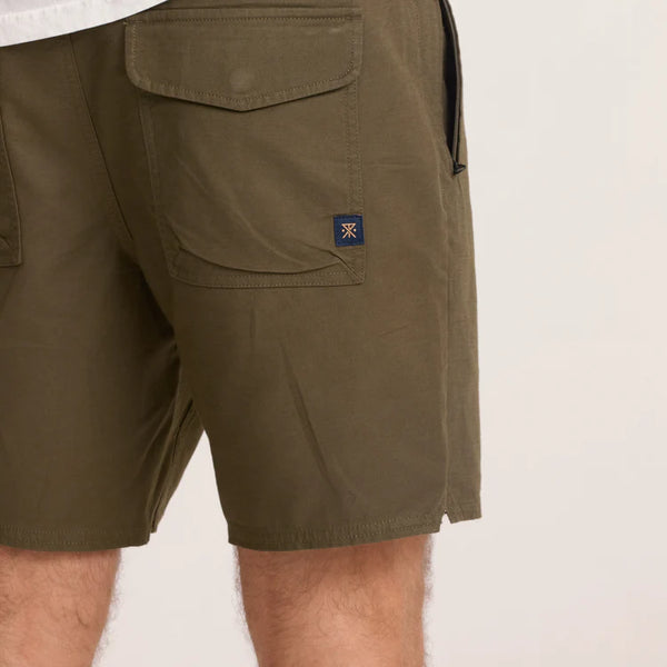 Layover Traveler 18" Outseam Shorts - Military