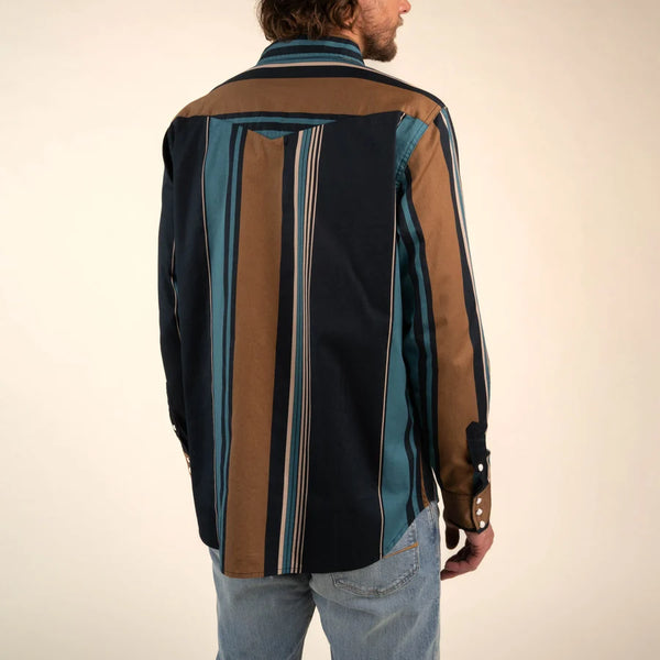 Wyatt Pearl Snap Long Sleeve Shirt