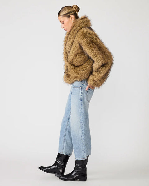 Roe Coat