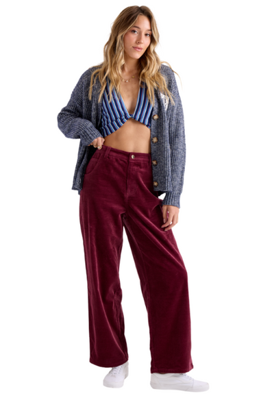 Relaxed Pull On Cord