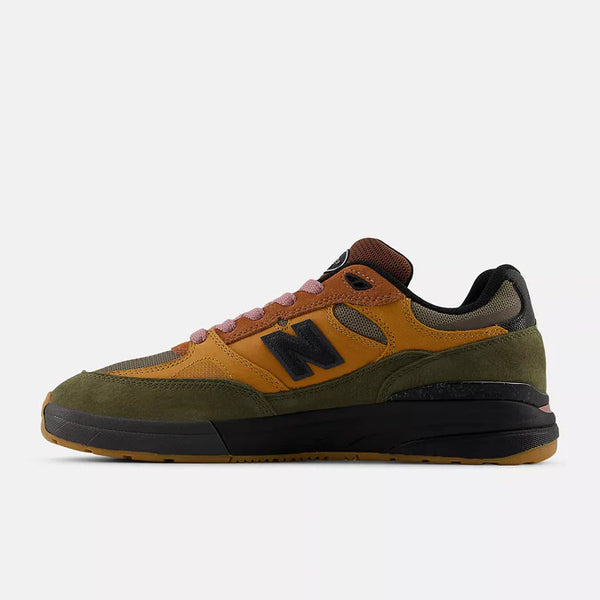 New Balance Numeric 933 Reynolds x Gigliotti