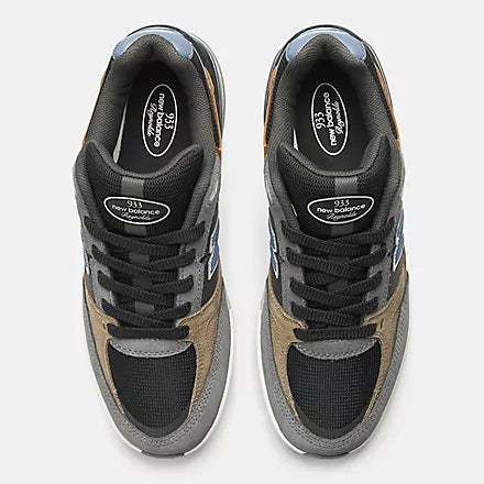 Numeric Andrew Reynolds 933