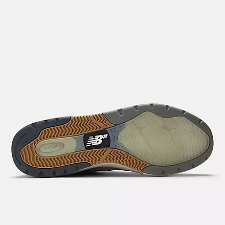 Numeric Andrew Reynolds 933