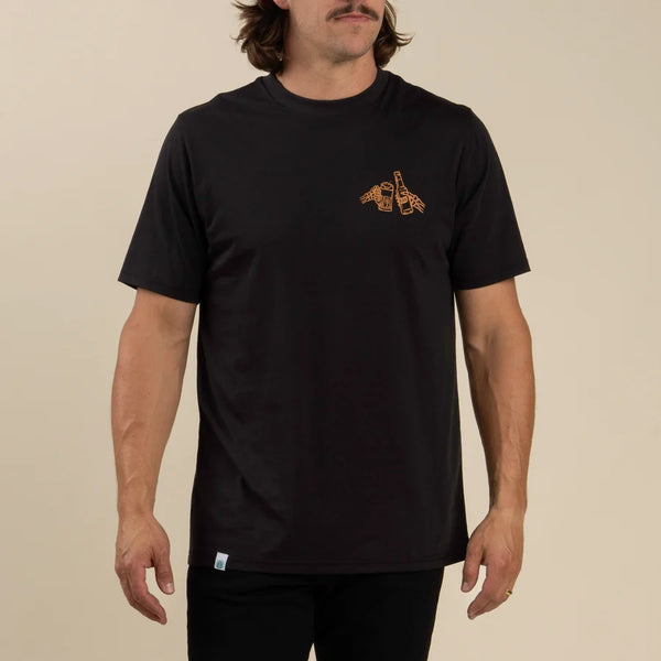 Shootin' Hand Salud T-Shirt