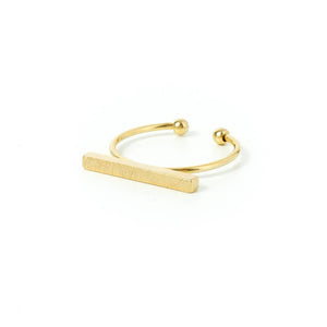 Splendid Iris Narrow Etched Bar Ring - Gold